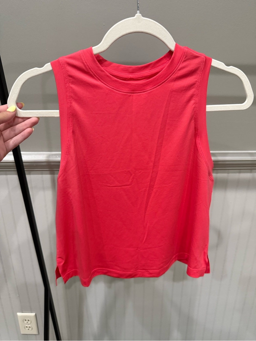 Lululemon Red Loose Fit Tank Top Size 4 - Picture 5 of 5